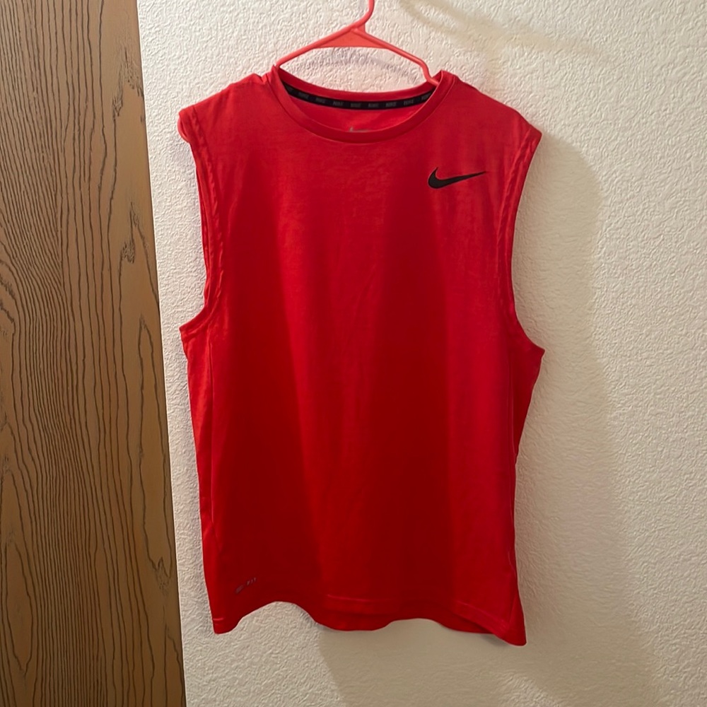 Nike Dri-fit Orange/Red Muscle Tank Size Large